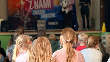 Tanmuz Crea Dance Fit, czyli roztańczona lekcja dla uczniów klas I-III
